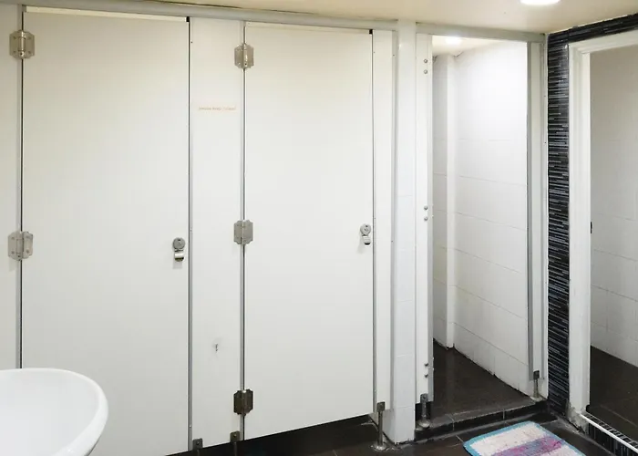 Khaosan Station Hostel